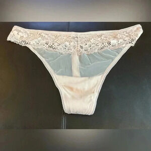 Adore Me Lace Front Thong, Size 3X, NWT